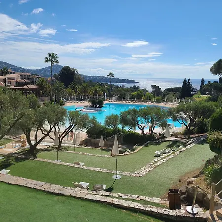 Cap'azur T2 - Rdj - Vue Golf Apartmán