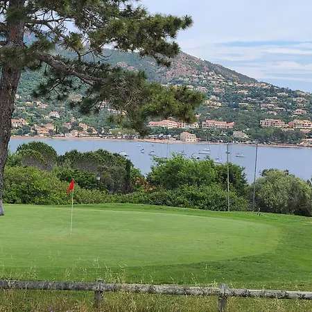 Apartment Evasion Nature A Cap Esterel Jardin, & Golf Confort