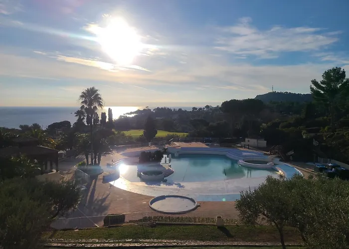 Cap'azur T2 - Rdj - Vue Golf * Saint-Raphaël